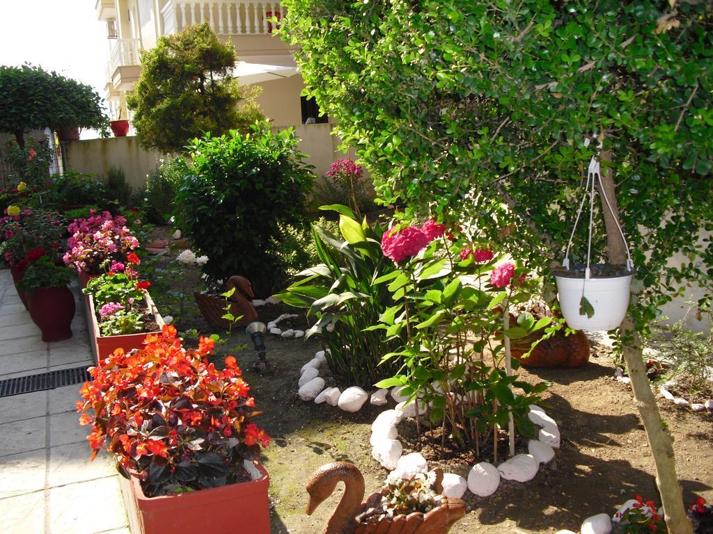 Paralía Villa Nikolas מראה חיצוני תמונה